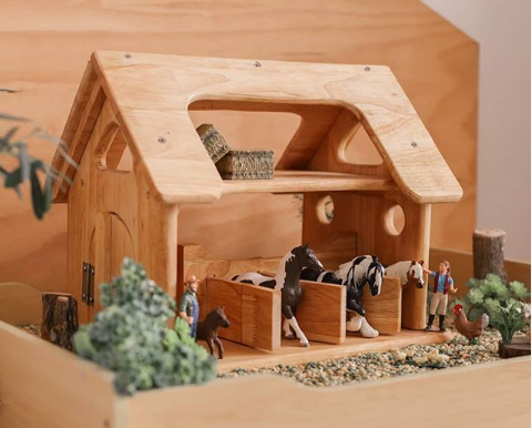 WOODEN HORSE STABLE